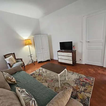 F2 Au Coeur Du Centre Apartment *